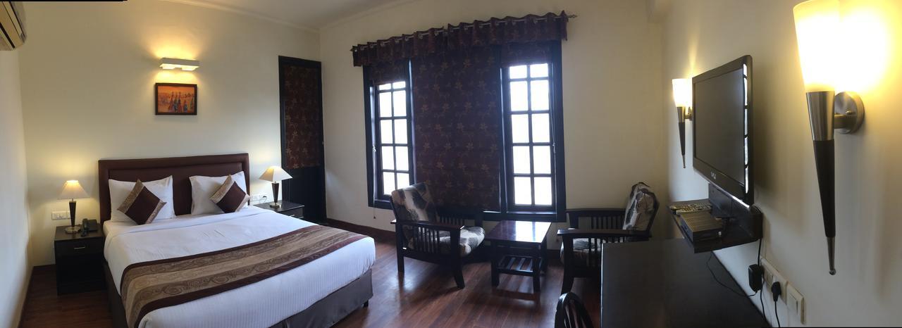 La Residence Gurgaon Bagian luar foto
