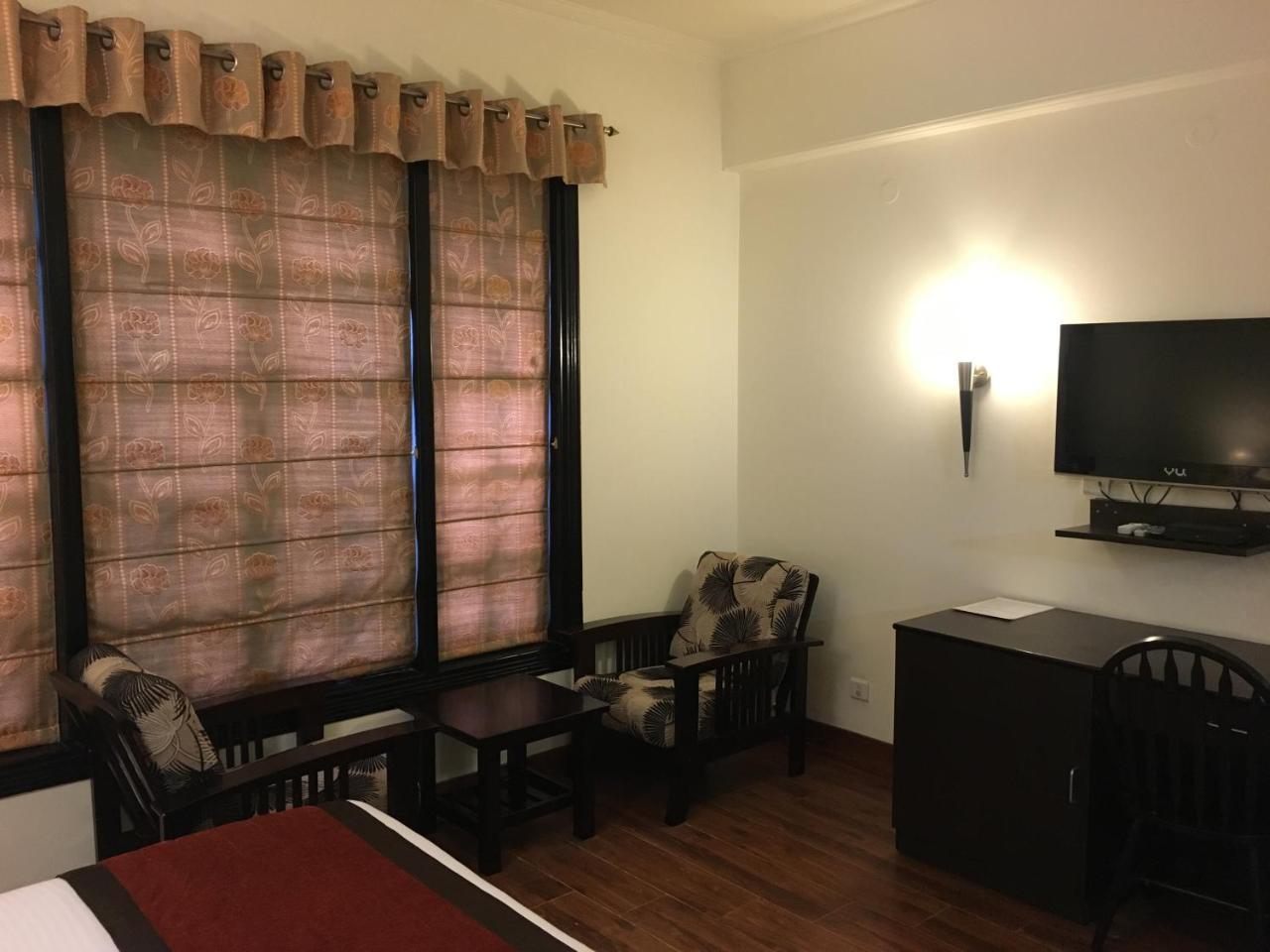 La Residence Gurgaon Bagian luar foto
